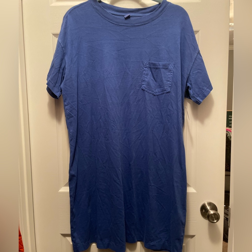 T-shirt dress